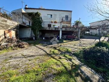 CASA INDIPENDENTE A DIAMANTE