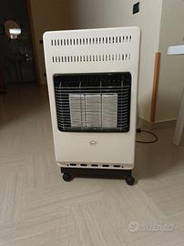 Stufa a gas DCG a 3 fuochi (potenza termica 4200W)