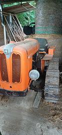 trattore fiat cingolato. trattore a cingoli
