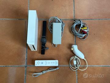 NINTENDO WII BIANCA CONSOLE COMPLETA TESTATA