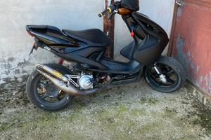 Scooter Aerox