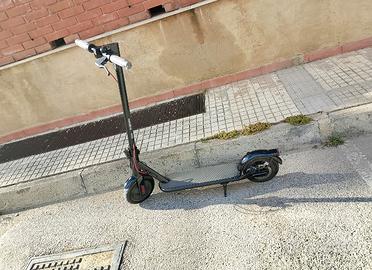 monopattino elettrico xiaomi 4