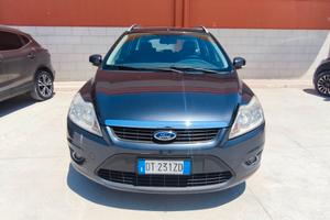 Ford Focus Focus+ 1.6 TDCi 110CV GANCIO TRAINO 200