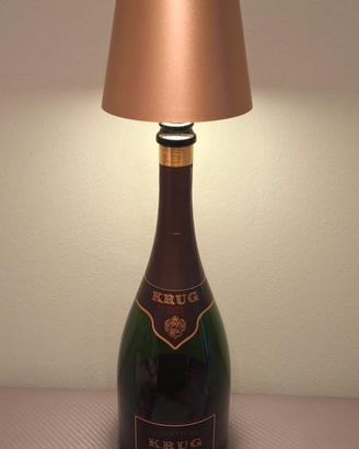 Krug bottiglia lampada led dorata