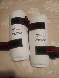 paratibie KWON di taekwondo