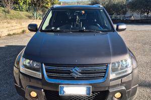 Suzuki Grand Vitara Excutive + 