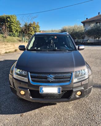Suzuki Grand Vitara Excutive + 
