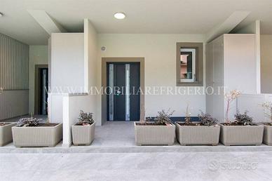 Appartamento di 95 m² con 3 locali e posto auto a 