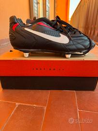 Scarpe da calcio Nike nuove