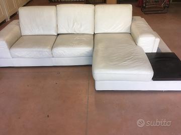 Divano in pelle