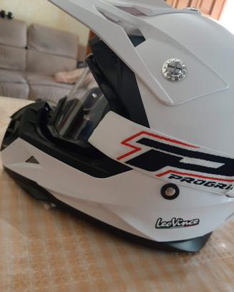 Casco cross