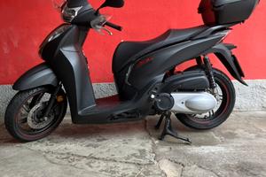 HONDA SH 300ABS