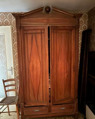 Mobile in legno