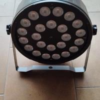 PAR LED 24 X 12WATT SUPER LUMINOSO RGBW COME NUOVO