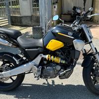 Yamaha MT-03 - 2006 patente A2 con 33,4 Kw