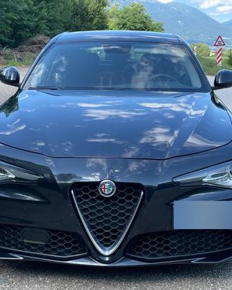 Alfa Romeo Giulia 2.2 Diesel automatica
