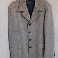 Cappotto uomo classico.