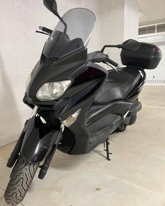 Yamaha Xmax 250