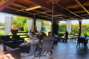 Villa di 205 m² con più di 5 locali e box auto dop