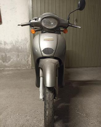 scooter Scarabeo 50