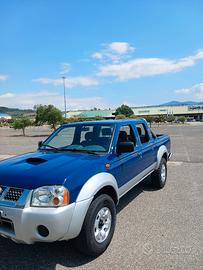 Nissan Navara 2.4 tdi 