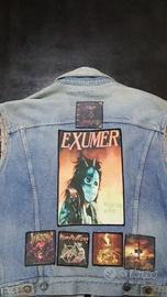 Giacca Jeans Denim con toppe Gruppi Metal Estremo