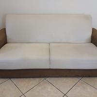 2 DIVANI TRE POSTI BUONE CONDIZIONI