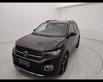 VOLKSWAGEN T-Cross 2019 - T-Cross 1.0 tsi R-LINE 9