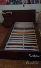 Letto e comodino