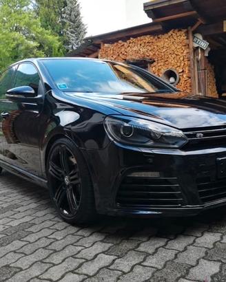 Volkswagen Golf R 6 2.0 TSI DSG 4Motion – 270 CV