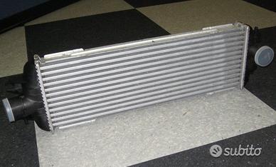 Intercooler RENAULT TRAFIC 2.5 dCi 99 Kw dal 2001