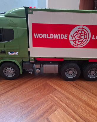 camion Bruder 