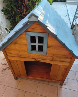 Cuccia in legno per cani di taglia media 