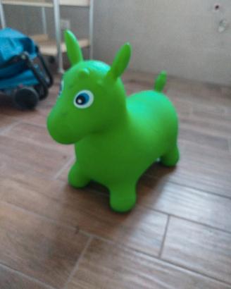 gonfiabile bambini cavallo