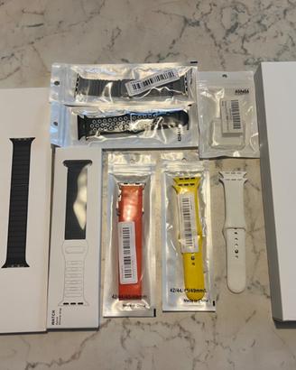 Apple Watch serie7 45mm GPS usato con accessori