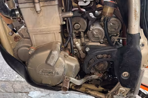 smembro  Ktm 400 2004