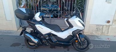Honda ADV 350