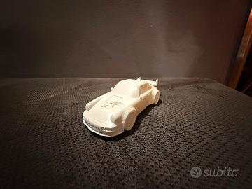 Scultura Porsche in Resina effetto erosione