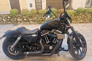 Harley Davidson Sportster 883 Iron Black 2016