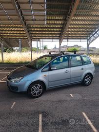 Ford C Max con Gancio Traino