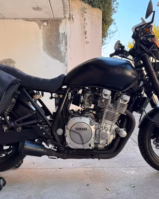 XJR1300 modificata