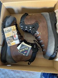 Scarponi AKU numero 43