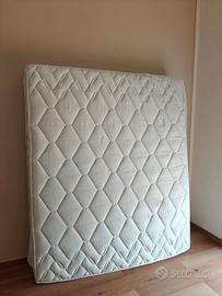 Materasso matrimoniale Magniflex 