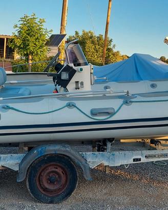 Gommone Valiant V-520 con 40cv Mercury 4t