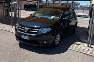Dacia Sandero 1.2 GPL 75cv