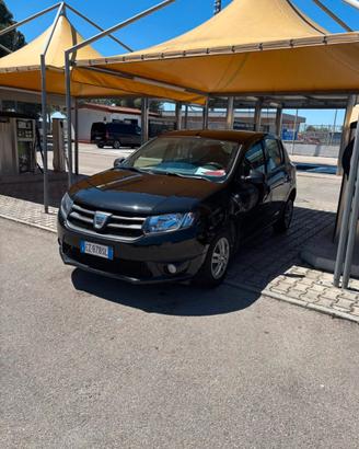 Dacia Sandero 1.2 GPL 75cv