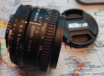 Nikkor AF D 50 mm / 1,8 -  Focus manuale