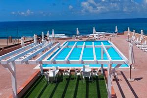 Sulla spiaggia di castelsardo 1-10 agosto