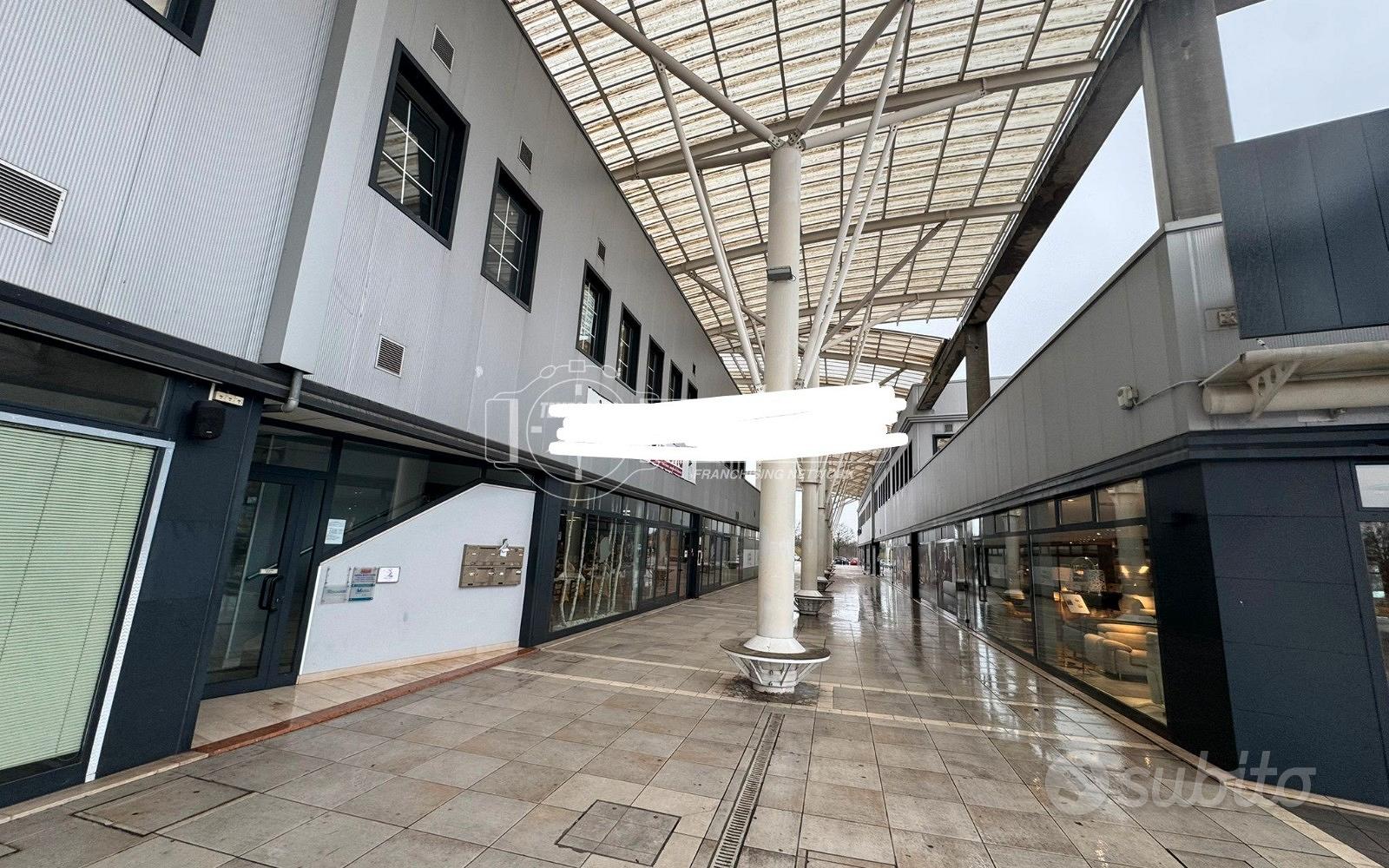 Immobile commerciale - Vista 2