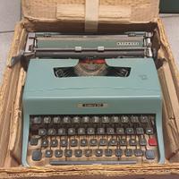 macchina da scrivere olivetti